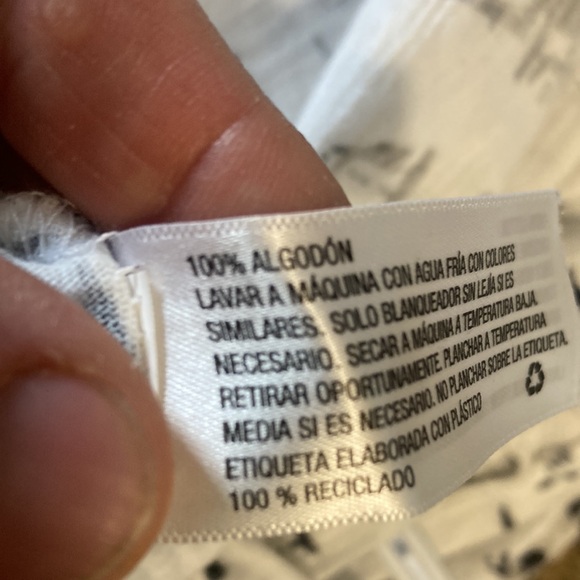 Merona white tank top with black sailboats - Picture 4 of 4